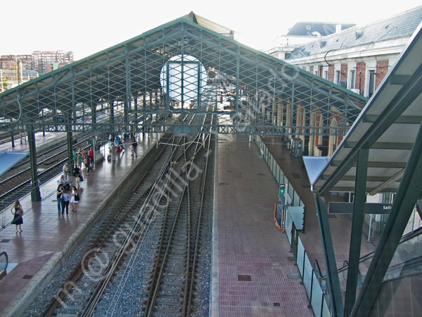Valladolid - Estacion del Norte 021 2009 Acondionada para el AVE