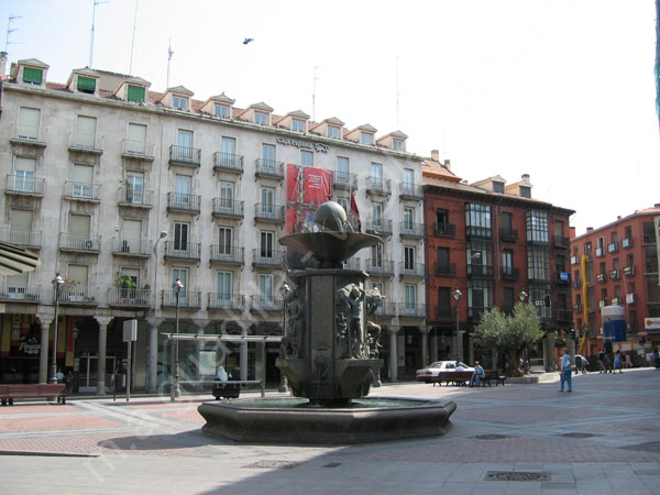 Valladolid - Plaza de Fuente Dorada 003 2003