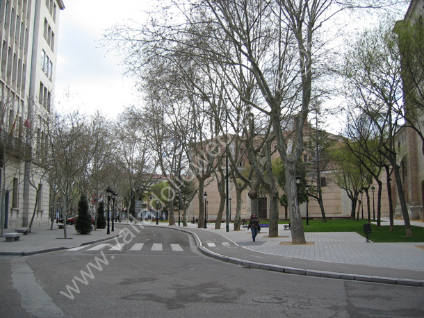 Valladolid - Avenida de Ramon y Cajal 107 - Convento de Las Huelgas Reales 123 2010