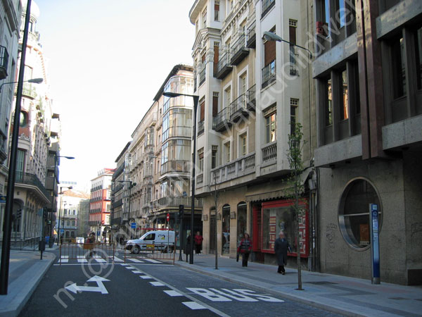 Valladolid - Calle Duque de la Victoria 038 2009