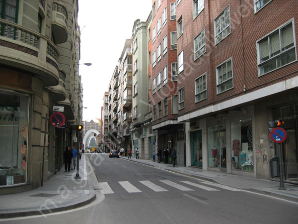 Valladolid - Calle Lopez Gomez 041 2006