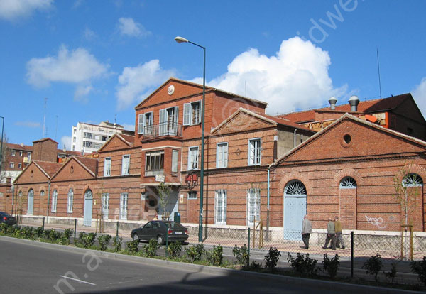 Valladolid - Calle Puente Colgante 001 2006