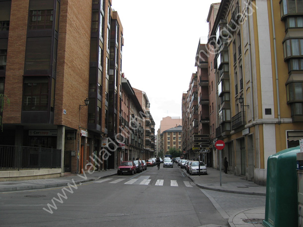 Valladolid - Calle Doctor Cazalla 001 2008