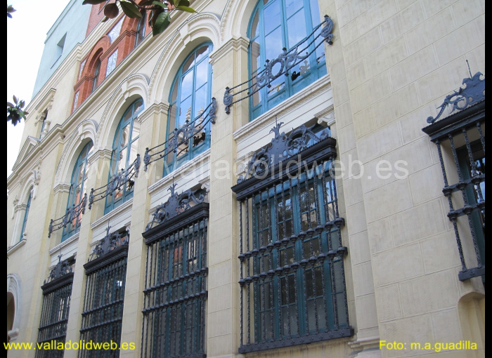 VALLADOLID - EDIFICIO DE CORREOS (108)