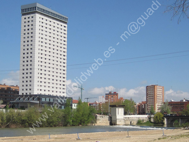 Valladolid - Edificio Duque de Lerma 003 2010