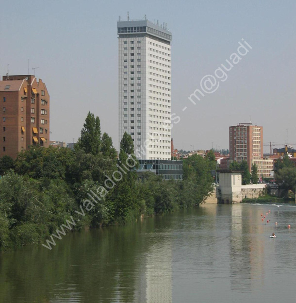 Valladolid - Edificio Duque de Lerma 012 2006