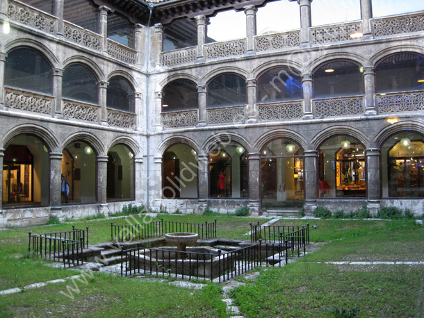 Valladolid - Las Francesas 012 Patio de las Tabas 2010