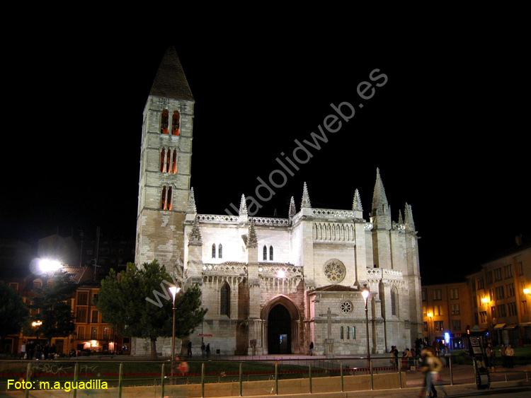 Valladolid - Iglesia de La Antigua (119)