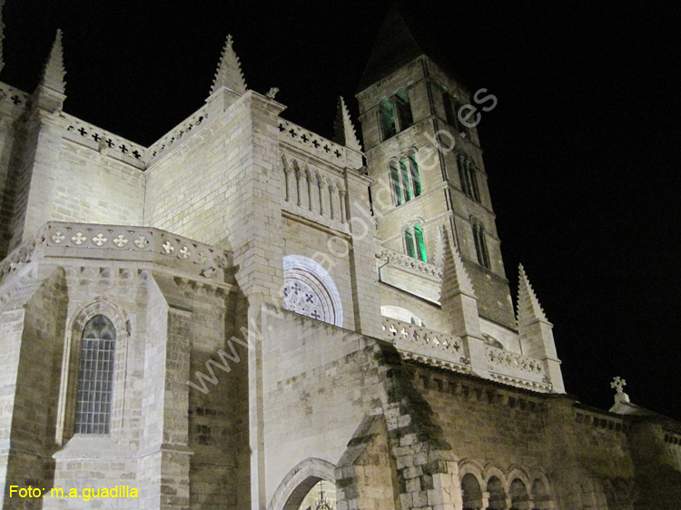 Valladolid - Iglesia de La Antigua (126)