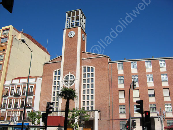 Valladolid - Iglesia de la Inmaculada 001 2008