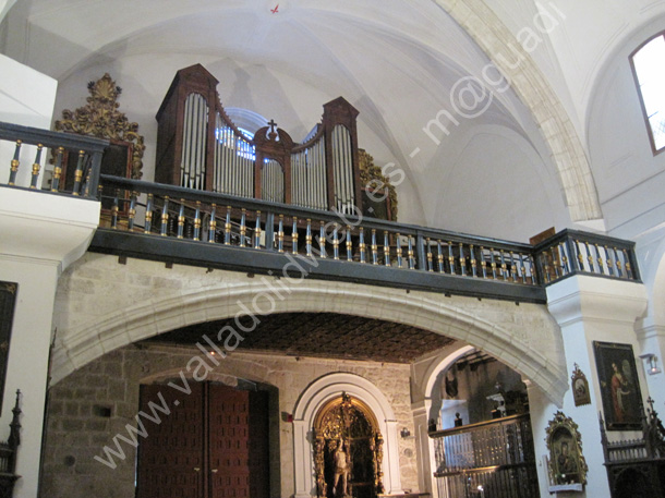 Valladolid - Iglesia de Santiago 014 2011