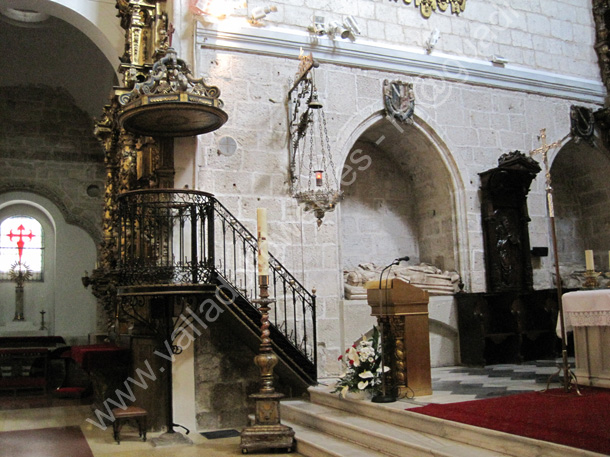 Valladolid - Iglesia de Santiago 046 2011