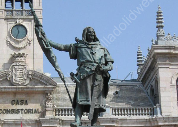 Valladolid - Monumento al Conde Ansurez 01 de Aurelio Carretero 1903 - Plaza Mayor 2003