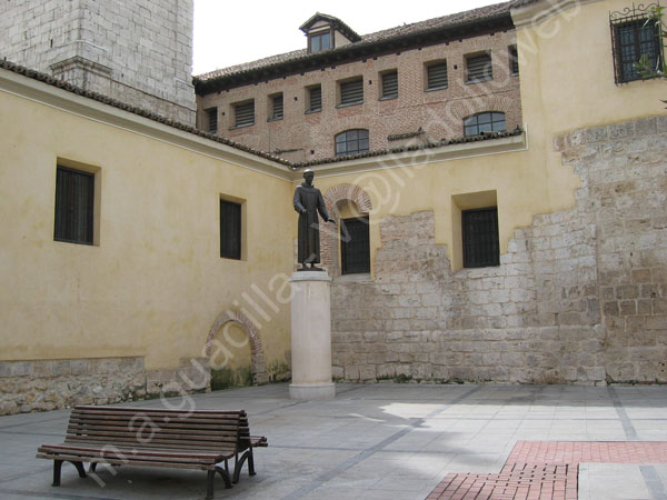 Valladolid - San Pedro Regalado de Miguel García Delgado 2004 - Plaza del Salvador 001 - 2008