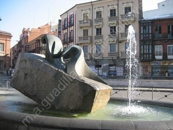 Valladolid - Al voluntariado social de Eduardo Cuadrado 1996 - Plaza de Espana 002 - 2008