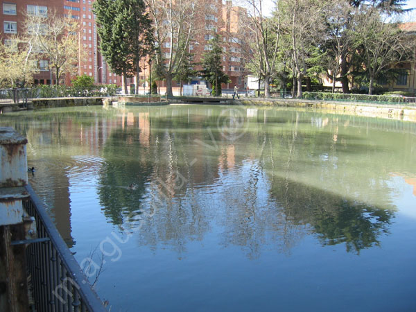 Valladolid - Darsena del Canal de Castilla 009 2009