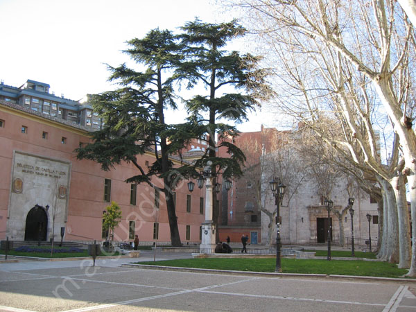 Valladolid - Plaza de la Trinidad 005 2008