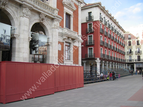 Valladolid - Plaza Mayor 029 2009 Preparada para Semana Santa